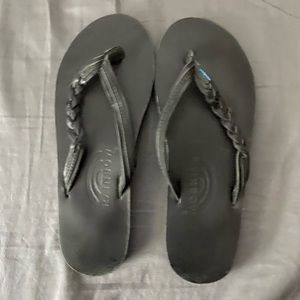 Rainbow flip flops SIZE 6